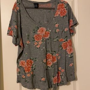 Floral print tee